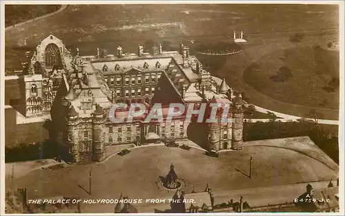 Cartes postales moderne The Palace of Holyroodhouse from the air