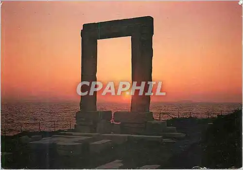 Cartes postales moderne Naxos Coucher du Soleil a Portara Temple d'Apollon