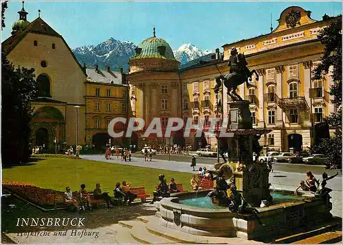 Cartes postales moderne Alpenstadt Innsbruck 574m Hofburg Mit Leopoldsbrunnen und Hofkirche