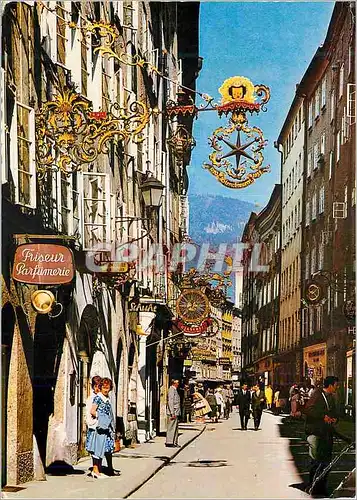 Cartes postales moderne Salzburg La Ville des Festivals La Rue Getreidegasse dans La Vieille Ville de Salzburg