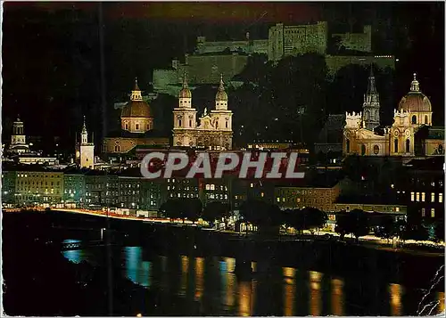Cartes postales moderne Salzburg Die Festspielstadt Bei Nacht Altstadt Mit Salzach