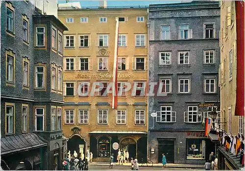 Cartes postales moderne Salzburg Mozarts Gebunshaus Getreidegasse Hagenouer Platz