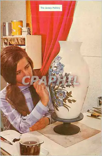 Cartes postales moderne Hand Painting at the Jersey Pottery