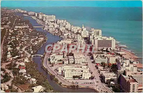 Moderne Karte Hotel Row of the Glittering Gold Coast of Miami Beach