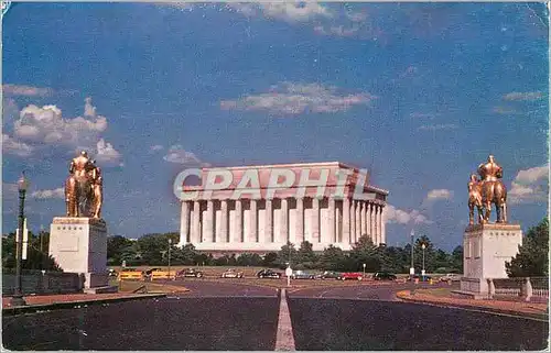 Cartes postales moderne Lincoln Memorial Washington DC this White Marble Temple was Completed in 1922