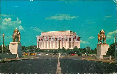 Cartes postales moderne Lincoln Memorial Washington DC this White Marble Temple was Completed in 1922