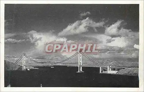 Cartes postales moderne Golden Gate Bridge San Francisco and North Bay Red