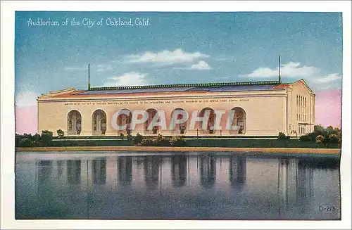 Moderne Karte Auditorium of the City of Oakland Calif Skyline from across Lake Merritt