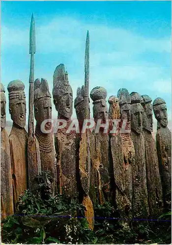 Moderne Karte Sculptured Wooden Tombstones Gemu Gofa Province