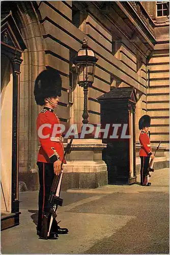 Moderne Karte London The Queen's Guard Militaria