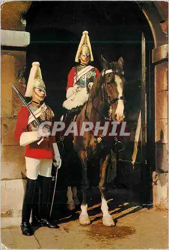 Cartes postales moderne Mounted and Dismounted Sentries of the Lifeguard Whitehall Greeting from London Militaria