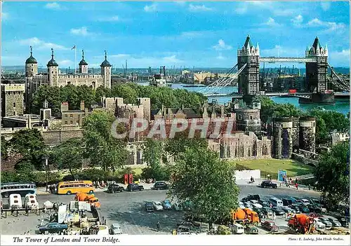 Cartes postales moderne The Tower of London and Tower Bridge