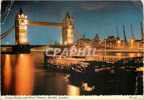 Moderne Karte Tower Bridge and River Thames Floodlit London