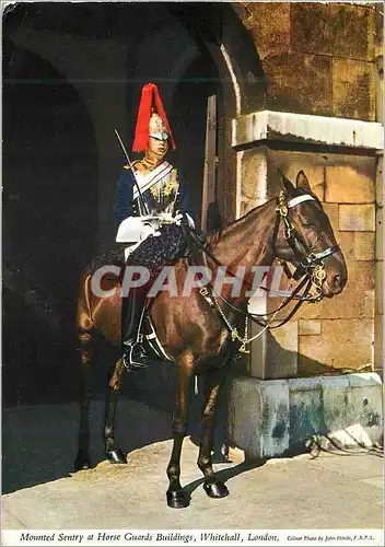 Cartes postales moderne Mounted Sentry at Horse Guards Buildings Whitehall London Militaria