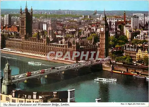 Cartes postales moderne The Houses of Parliament and Westminster Bridge London