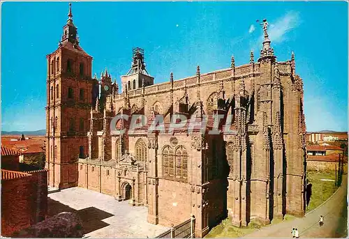 Cartes postales moderne Astorga La Cathedrale Facade de L'assomption