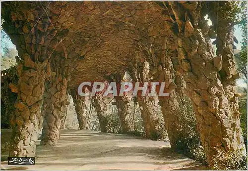 Cartes postales moderne Barcelona Parc Guell Detail Arcades