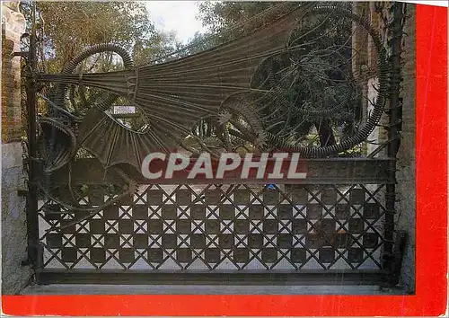 Cartes postales moderne Barcelona Porte de Gaudi Pedralbes