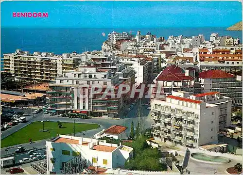 Cartes postales moderne Benidorm (Alicante) Vue des la Place Triangular