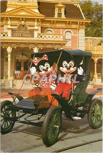 Cartes postales moderne Touring Town Square Disneyworld Mickey Automobile