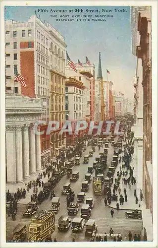 Cartes postales Fifth Avenue at 34th Street New York The Most Exclusive Shopping District in the World