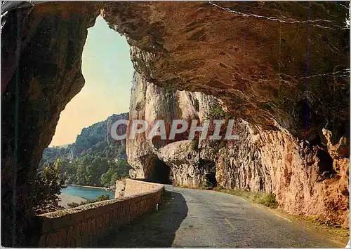 Moderne Karte Les Gorges de l'Ardeche Tunnel sur la Route du Pont d'Arc