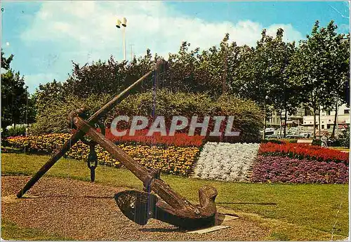 Cartes postales moderne Lorient (Morbihan) Les Jardins du Palais des Congres