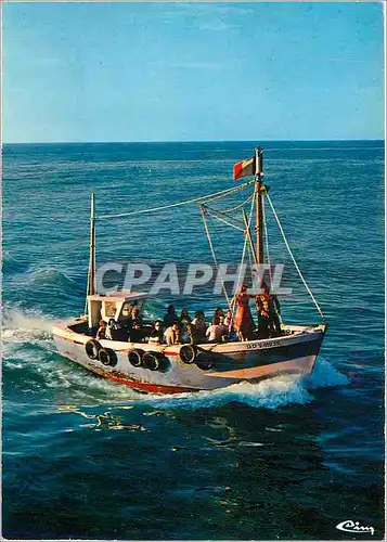 Cartes postales moderne Le Treport (Seine Mar) Bateau en promenade Peche