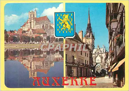 Cartes postales moderne Auxerre (Yonne) La Cathedrale Saint-Etienne et la Tour de l'Horloge