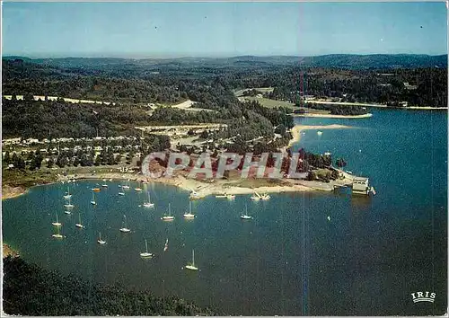 Cartes postales moderne Le limousin touristique entre peyrat le chateau et royere le lac de vassiviere vu du ciel