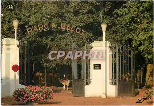 Cartes postales moderne Le Coteau (Loire) entree du parc a Becot