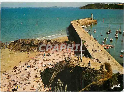 Cartes postales moderne Bretagne Binic Le jetee de Penthievre et la plage de l'avant port