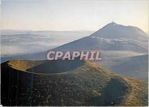 Cartes postales moderne Le Pariou avec son cratere simple regulier