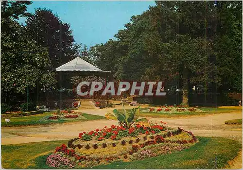 Cartes postales moderne Mayenne (Mayenne) Le Jardin Public
