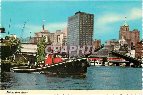 Cartes postales moderne Milwaukee River Wisconsin Bateau