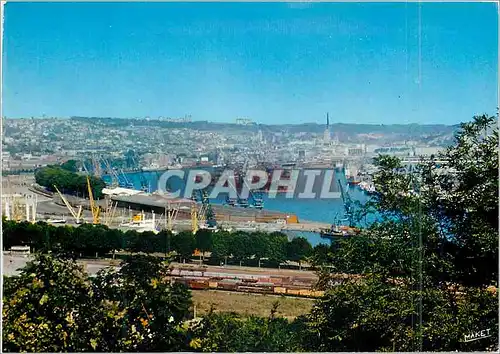 Cartes postales moderne Rouen Vue generale de la ville prise de la Cote de Canteleu Bateaux