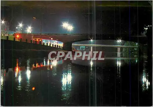 Cartes postales moderne Sarreguemines de nuit Le deux ponts sur la Sarre