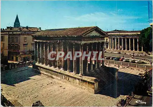 Cartes postales moderne Nimes (Gard) Maison Carree La Facade de l'ancien theatre