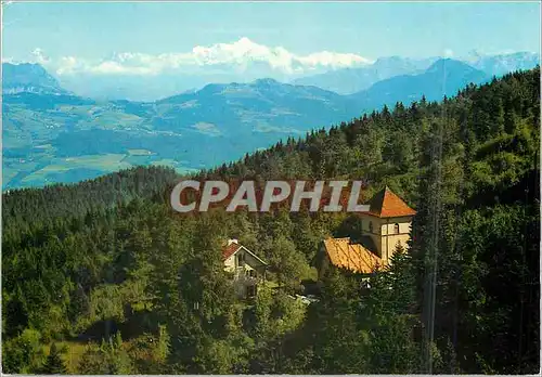 Cartes postales moderne Le Prieure Notre Dame des Voirons (Haute Savoie) et la Chaine des Alpes