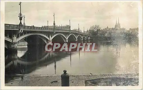 Ansichtskarte AK Bayonne L'Adour et le Pont St Esprit