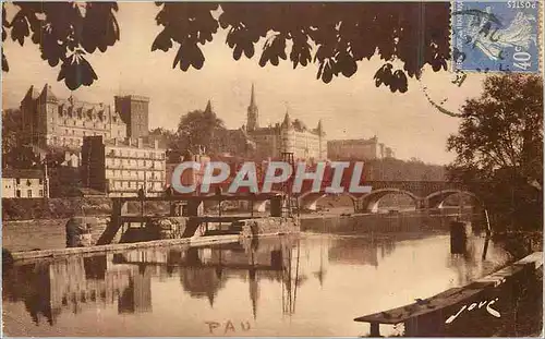 Ansichtskarte AK Pau Le Chateau Henri IV vu de la rive gauche du Cave