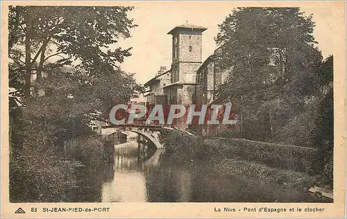 Ansichtskarte AK Saint-Jean-Pied-de-Port La Nive Pont d'Espagne et le Clocher