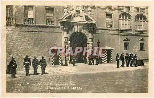 Cartes postales Monaco le palais du prince la releve de la garde Militaria