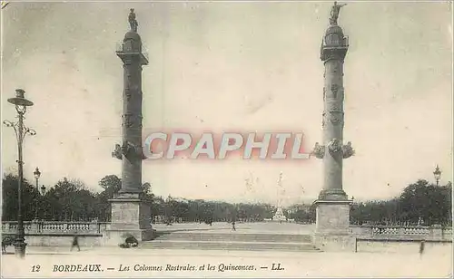 Ansichtskarte AK Bordeaux les colonnes rostrales et le quinconces