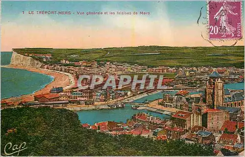 Cartes postales Le Treport mers vue generale et les falaises de mers