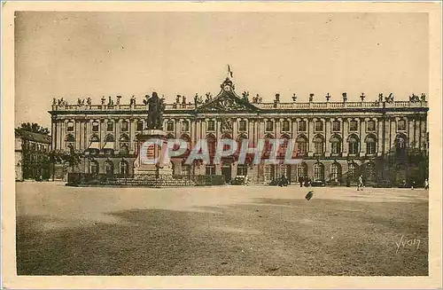 Cartes postales (Nancy (M et M) l'hotel de ville et statue de stanislas