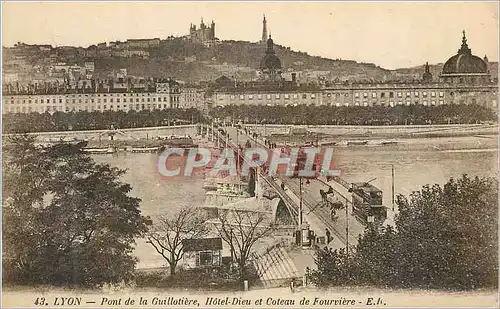 Cartes postales Lyon pont de la guillotiere hotel Dieu et coteau de fourviere Tramway