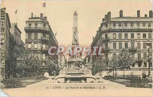 Cartes postales Lyon la place de la republique