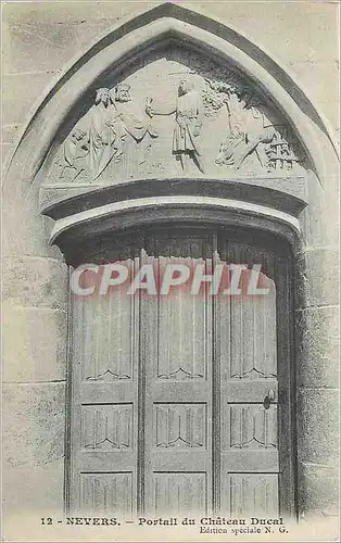 Cartes postales Nevers portail du chateau ducal