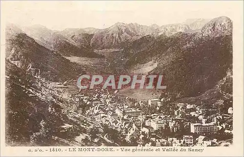 Cartes postales Le Mont Dore vue generale et vallee du sancy